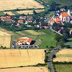 Wellness Happy Star Hnanice (Znojmo)