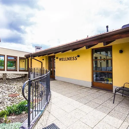 Szálloda Wellness Happy Star Hnanice