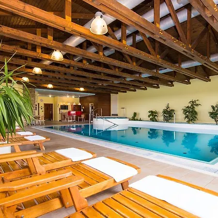 Wellness Happy Star Hnanice (Znojmo)