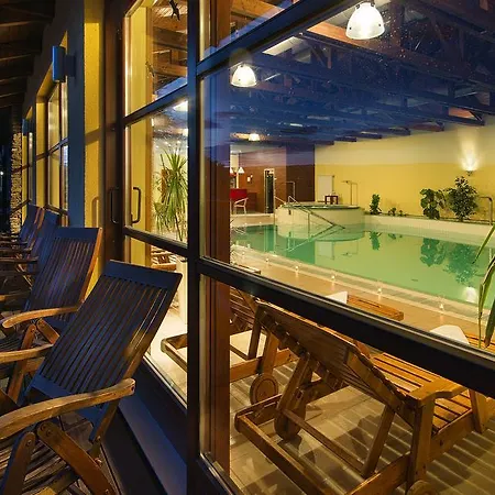 Hotel Wellness Happy Star Hnanice (Znojmo)