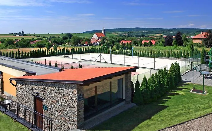 Hotel Wellness Happy Star Hnanice (Znojmo)